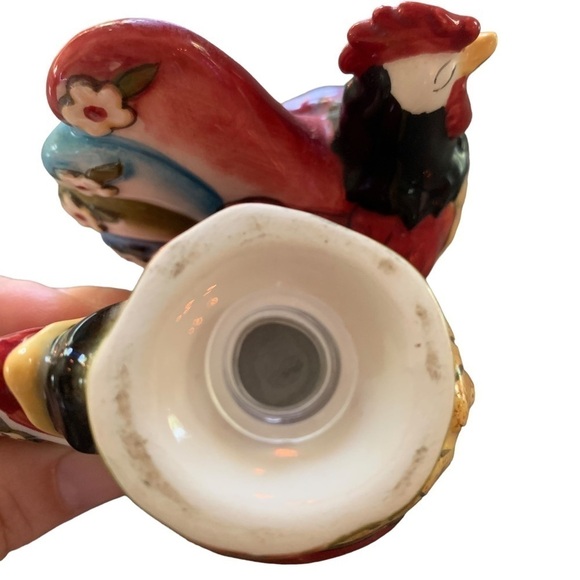 Blue Sky Heather Goldminc Rooster Salt and Pepper Shaker Set - Picture 6 of 7
